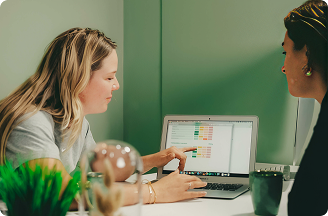 Screen monitor computer desk